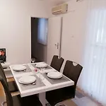 Davorka 维尔