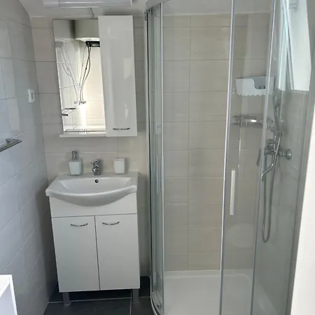 Davorka Apartament *
