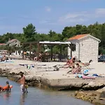 Davorka I * Vir