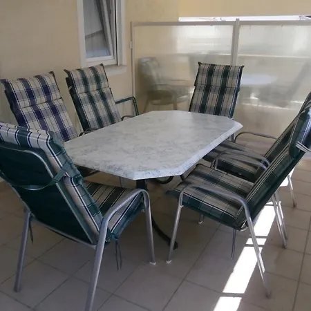 Apartment Davorka I Vir