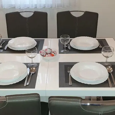 Apartment Davorka I