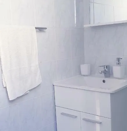 Apartment Davorka I Vir